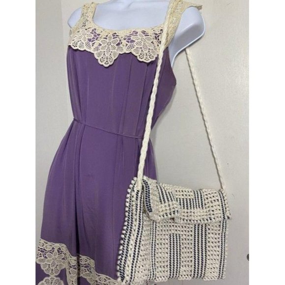 Antonello Tedde lux eco-conscious white-blue fabri - Picture 6 of 12